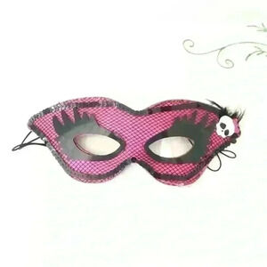 Mid 2000s monster high pink mask